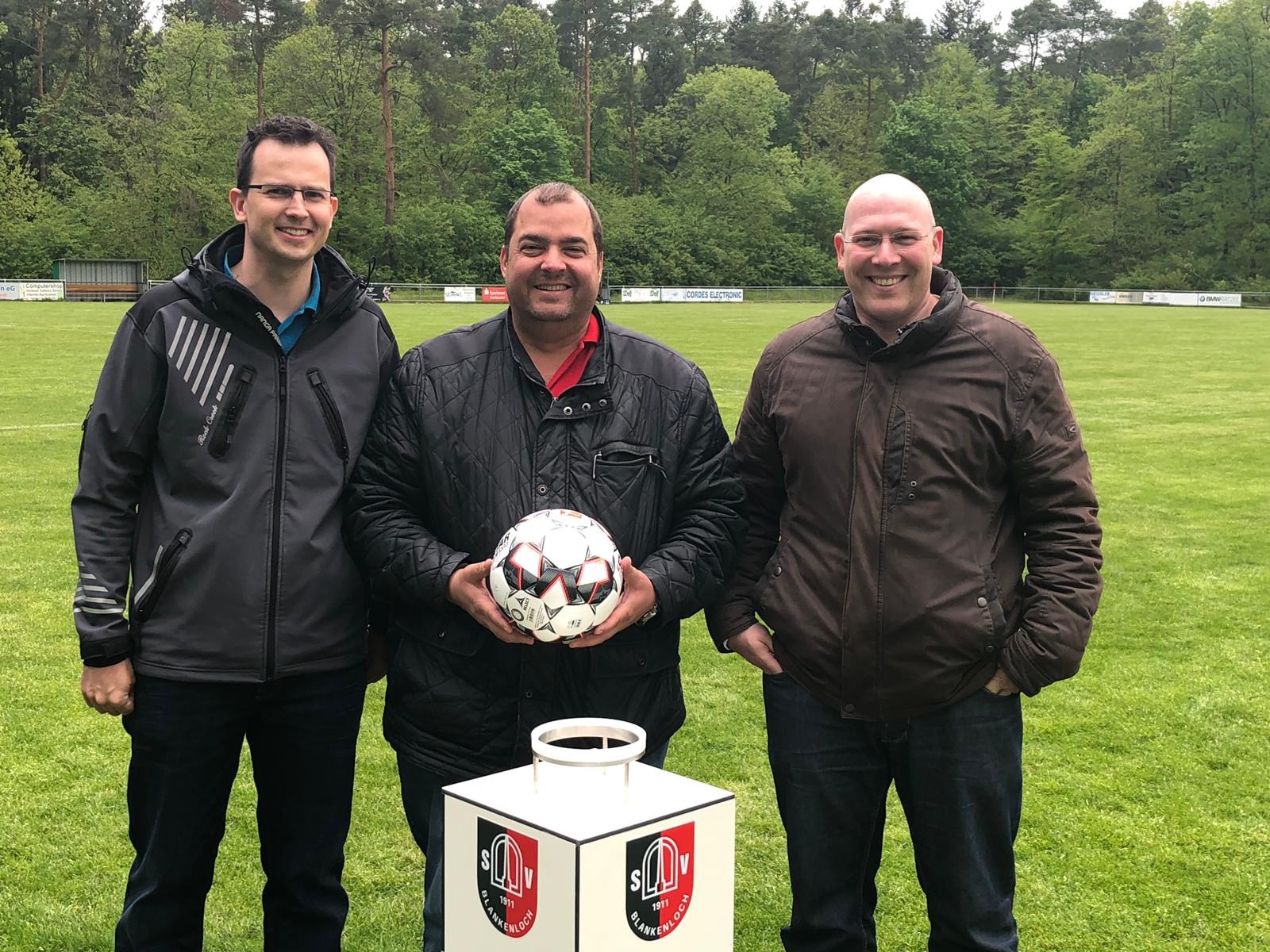 Neuer Ball am 28.04.2019