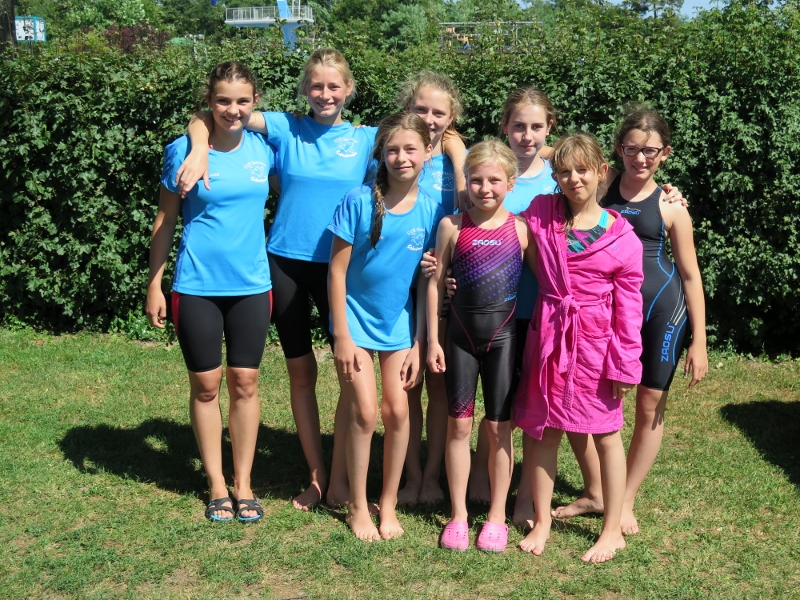 Unsere Schwimmerinen in Waghäusel (Foto: F. Schnürer)